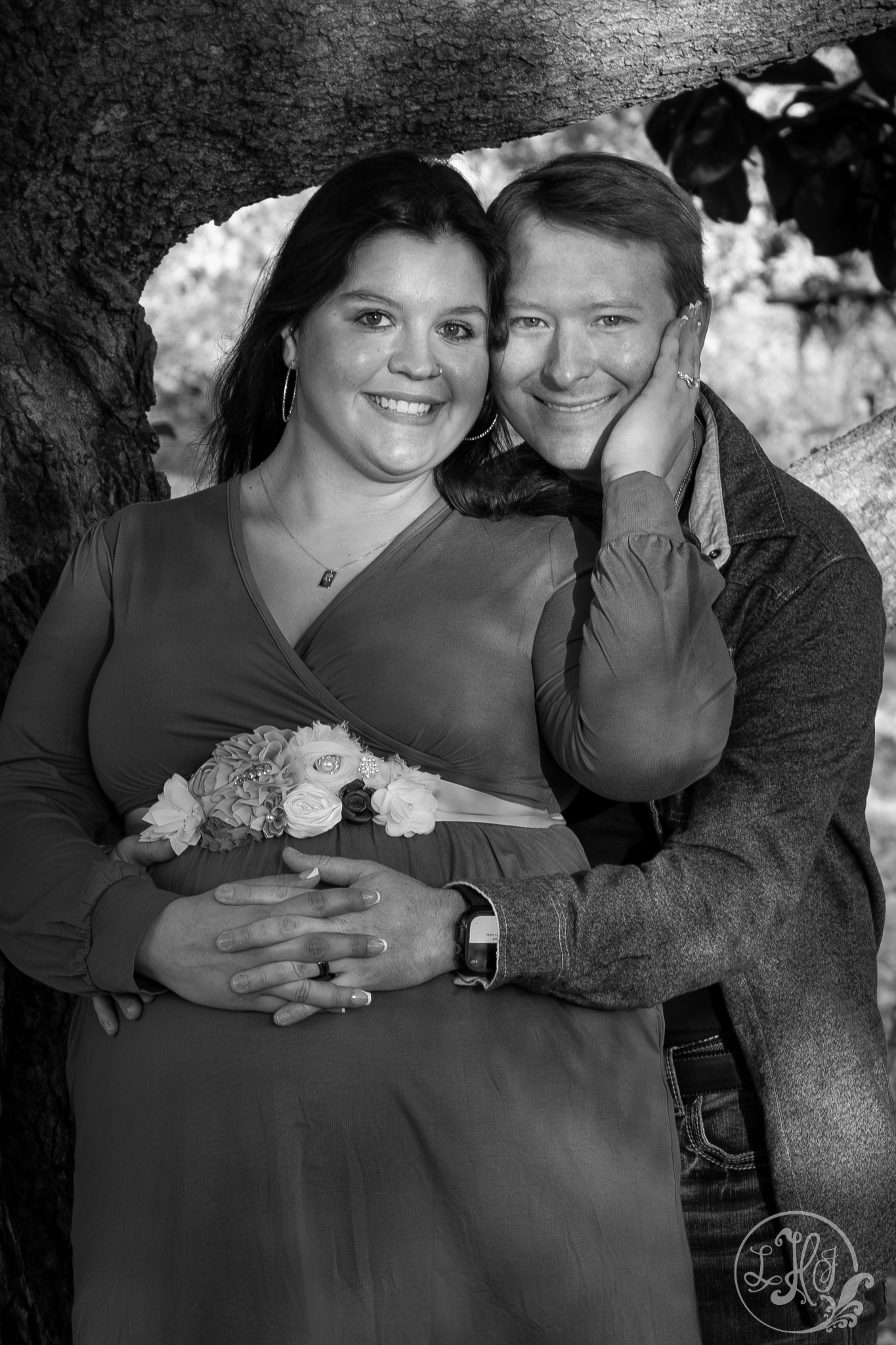 Black & White photo of expecting parents