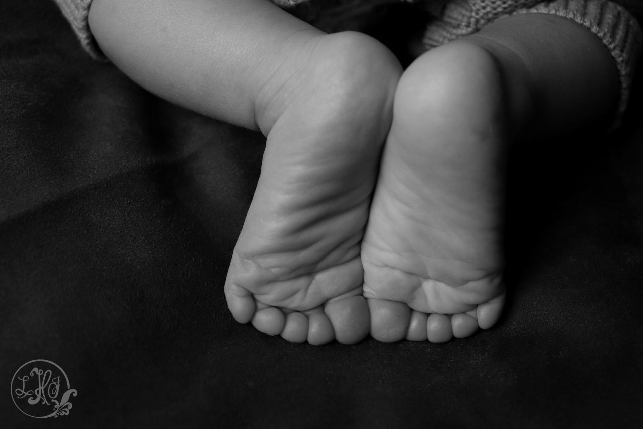 Black and White Newborn Details-Baby Feet